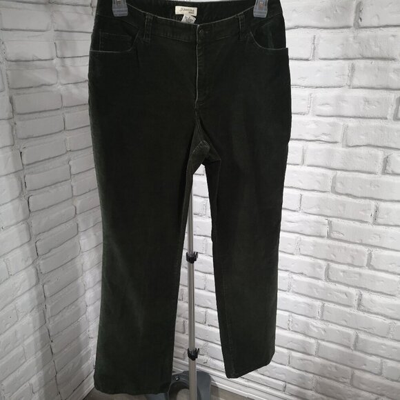 St. John's Bay Stretch Ladies Size 12 Olive Green Straight Legs Corduroy Pants - Picture 1 of 12